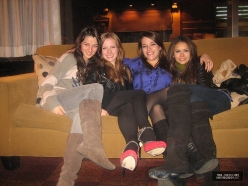 ღKatherineღ