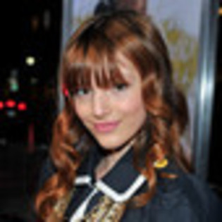 bella-thorne-520547l-thumbnail_gallery