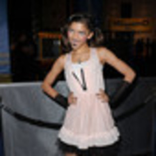 zendaya-coleman-340827l-thumbnail_gallery - zendaya colemen