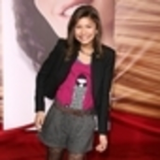 zendaya-coleman-419026l-thumbnail_gallery - zendaya colemen