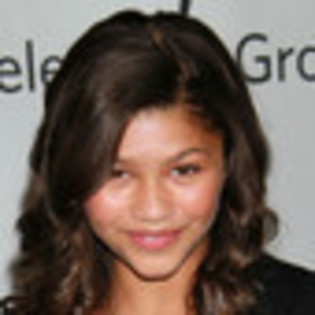 zendaya-coleman-553028l-thumbnail_gallery