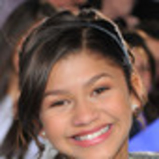 zendaya-coleman-703411l-thumbnail_gallery - zendaya colemen