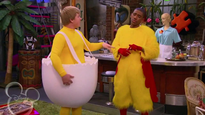 sonny with a chance season 1 episode 1 HD 06667