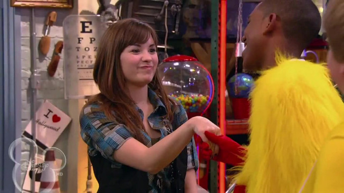 sonny with a chance season 1 episode 1 HD 06941