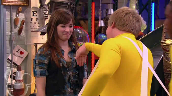 sonny with a chance season 1 episode 1 HD 07023 - Sonny With A Chance Season 1 Episode 1 - First Episode Part 101