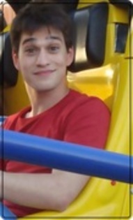 - Bine ,Ioniiq . Tu ? - x - Dutuu Room - x