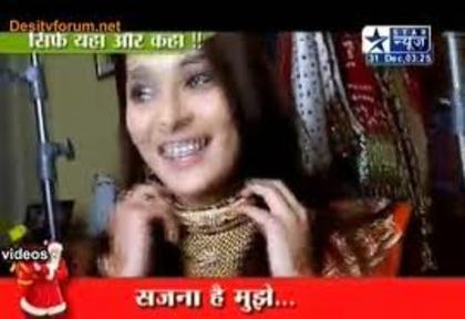 imagesCAK3Y9H7 - sara khan10