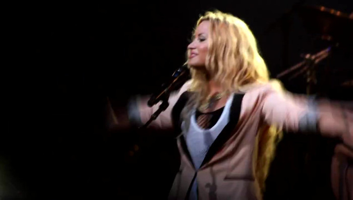 Demi Lovato @ San Diego County Fair- Here We Go Again 00130