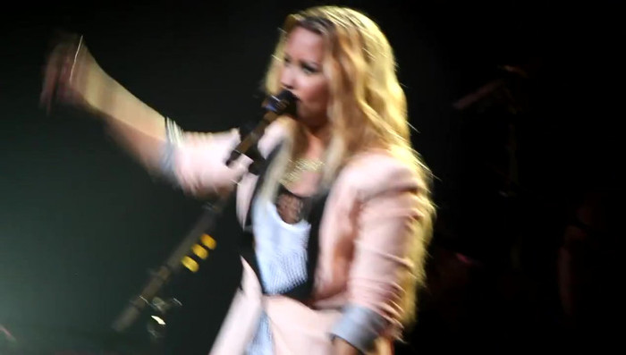 Demi Lovato @ San Diego County Fair- Here We Go Again 02014 - Demilush - San Diego County Fair Here We Go Again Part oo5