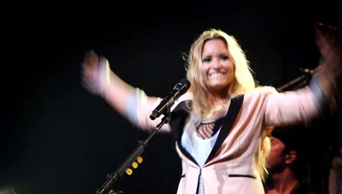 Demi Lovato @ San Diego County Fair- Here We Go Again 00619