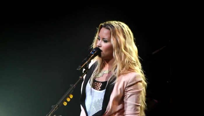 Demi Lovato @ San Diego County Fair- Here We Go Again 02080 - Demilush - San Diego County Fair Here We Go Again Part oo5