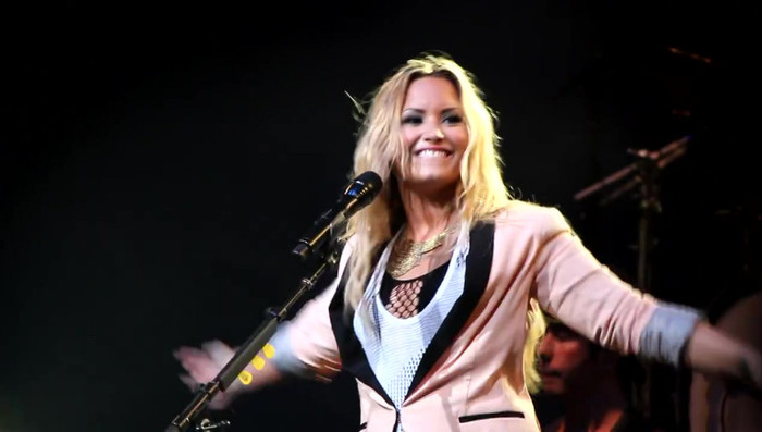 Demi Lovato @ San Diego County Fair- Here We Go Again 00664 - Demilush - San Diego County Fair Here We Go Again Part oo2
