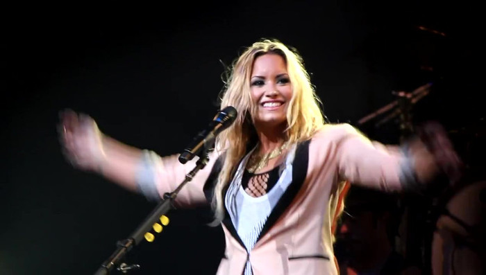 Demi Lovato @ San Diego County Fair- Here We Go Again 00685