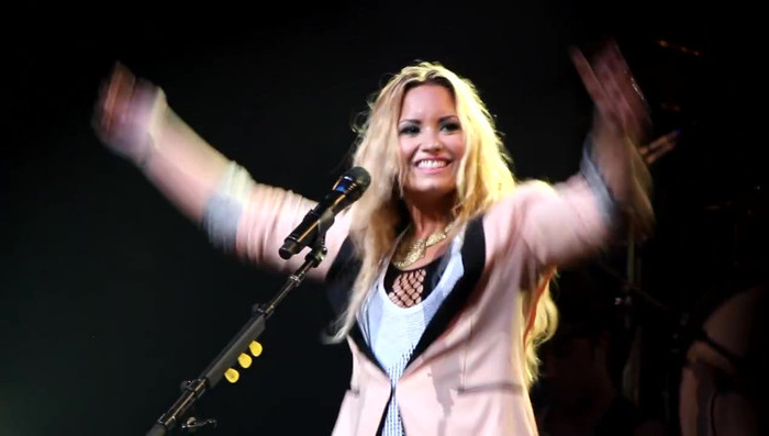 Demi Lovato @ San Diego County Fair- Here We Go Again 00704 - Demilush - San Diego County Fair Here We Go Again Part oo2