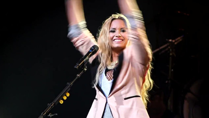 Demi Lovato @ San Diego County Fair- Here We Go Again 00735 - Demilush - San Diego County Fair Here We Go Again Part oo2