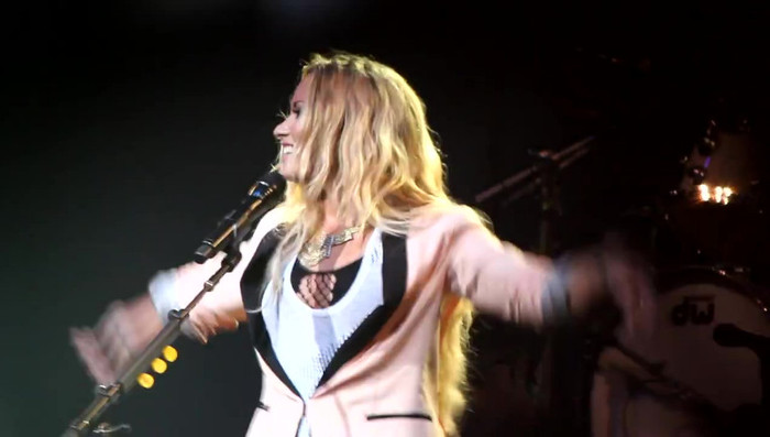 Demi Lovato @ San Diego County Fair- Here We Go Again 00304