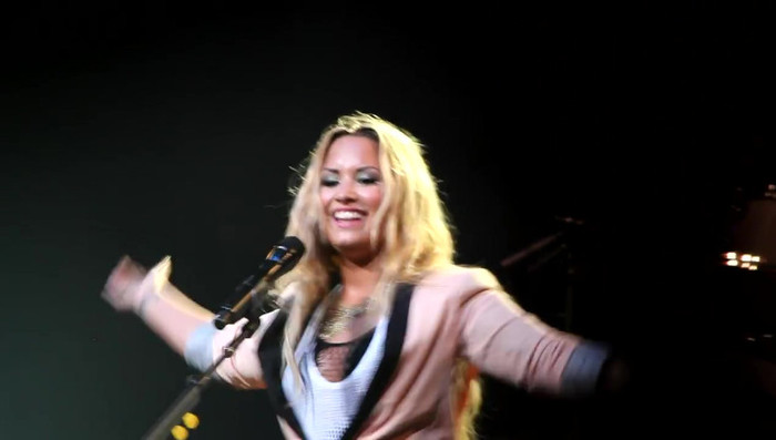 Demi Lovato @ San Diego County Fair- Here We Go Again 00861 - Demilush - San Diego County Fair Here We Go Again Part oo2