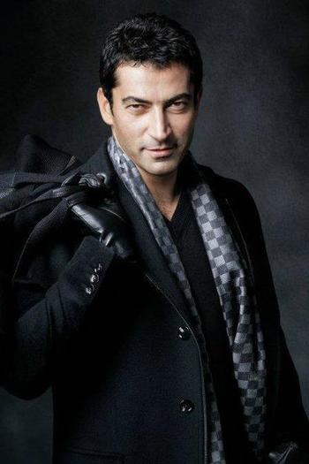 302463_236825649706268_650058167_n