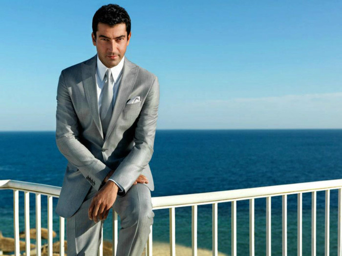 423439_308776469185468_1473255562_n