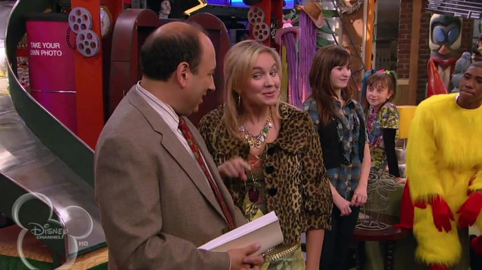 sonny with a chance season 1 episode 1 HD 08426