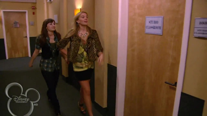 sonny with a chance season 1 episode 1 HD 09313