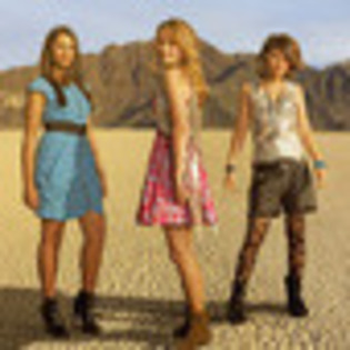 lemonade-mouth-526086l-thumbnail_gallery