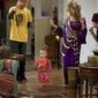 good-luck-charlie-630287l-thumbnail_gallery