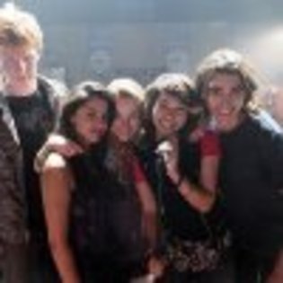 MV5BMTcwNTk3MTY5Ml5BMl5BanBnXkFtZTcwMTc3MjA1NA@@._V1._CR107,0,425,425_SS100_ - Adam Hicks