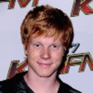 MV5BNjY2ODQ3NDAwN15BMl5BanBnXkFtZTcwMjkyOTgyNQ@@._V1._CR0,0,1380,1380_SS100_ - Adam Hicks