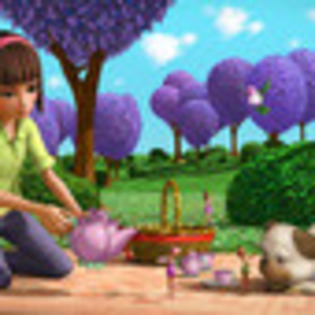 barbie-presents-thumbelina-953687l-thumbnail_gallery - Barbie