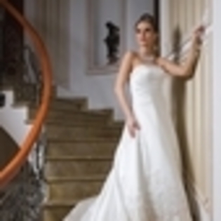 anna-lesko-147040l-thumbnail_gallery