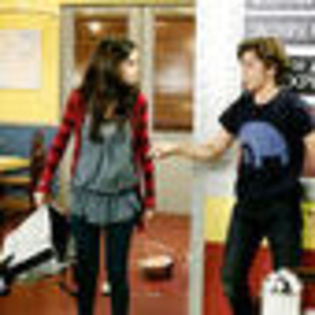 wizards-of-waverly-place-the-movie-344562l-thumbnail_gallery - Magicieni din waverly place