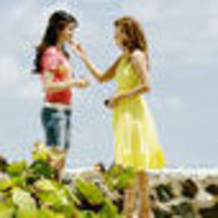 wizards-of-waverly-place-the-movie-366292l-thumbnail_gallery - Magicieni din waverly place