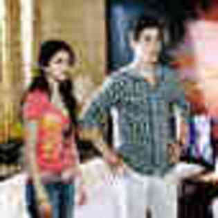 wizards-of-waverly-place-the-movie-426950l-thumbnail_gallery - Magicieni din waverly place