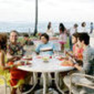 wizards-of-waverly-place-the-movie-558674l-thumbnail_gallery - Magicieni din waverly place