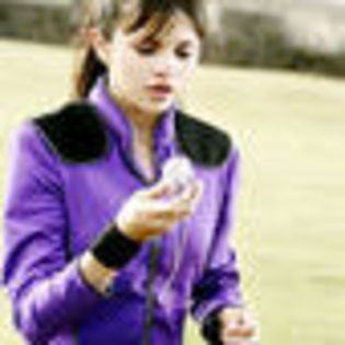 wizards-of-waverly-place-the-movie-726960l-thumbnail_gallery