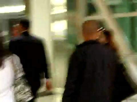 Demi Lovato arriving in Detroit - Tuesday_ November 15th_ 2011 0629