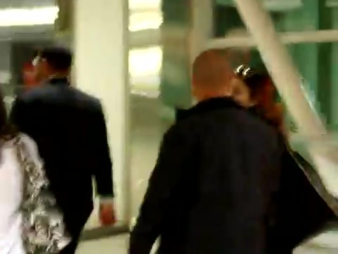 Demi Lovato arriving in Detroit - Tuesday_ November 15th_ 2011 0643