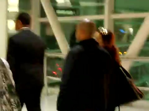 Demi Lovato arriving in Detroit - Tuesday_ November 15th_ 2011 0350