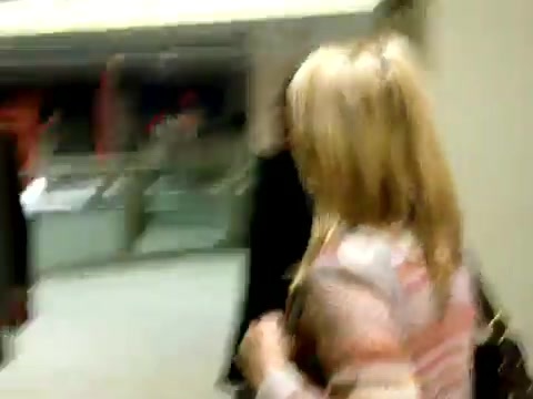Demi Lovato arriving in Detroit - Tuesday_ November 15th_ 2011 1157