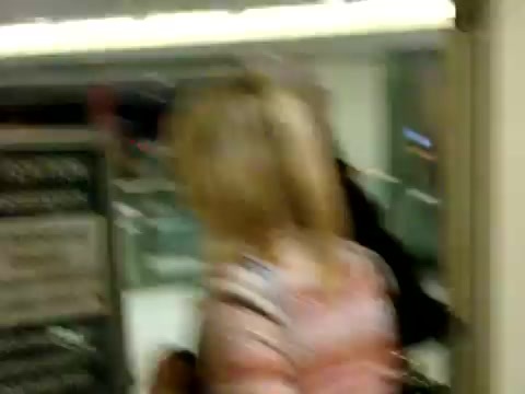 Demi Lovato arriving in Detroit - Tuesday_ November 15th_ 2011 1248