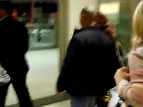 Demi Lovato arriving in Detroit - Tuesday_ November 15th_ 2011 0922