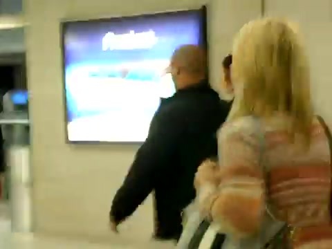 Demi Lovato arriving in Detroit - Tuesday_ November 15th_ 2011 2065