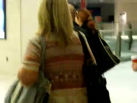 Demi Lovato arriving in Detroit - Tuesday_ November 15th_ 2011 1693