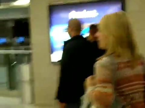 Demi Lovato arriving in Detroit - Tuesday_ November 15th_ 2011 2213