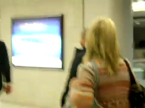 Demi Lovato arriving in Detroit - Tuesday_ November 15th_ 2011 1913