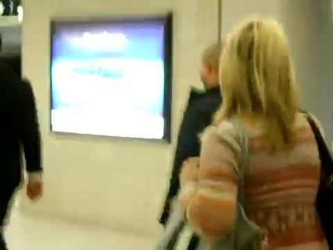 Demi Lovato arriving in Detroit - Tuesday_ November 15th_ 2011 1927
