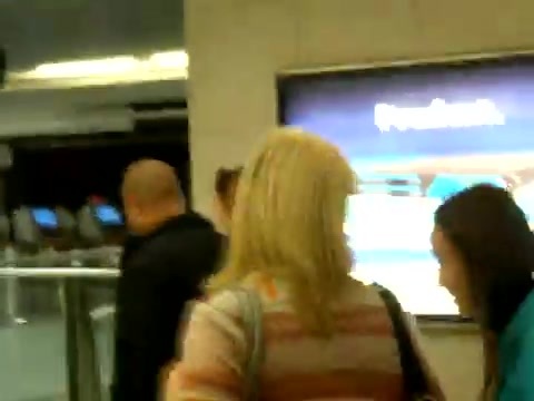 Demi Lovato arriving in Detroit - Tuesday_ November 15th_ 2011 2408 - Demilush - Arriving in Detroit Tuesday November 15th 2011 Part oo5