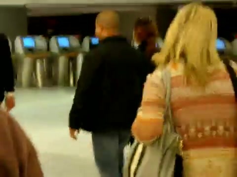 Demi Lovato arriving in Detroit - Tuesday_ November 15th_ 2011 3041 - Demilush - Arriving in Detroit Tuesday November 15th 2011 Part oo7