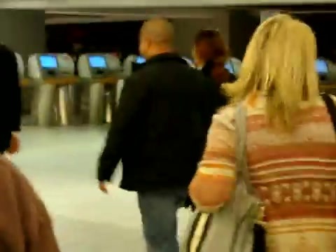 Demi Lovato arriving in Detroit - Tuesday_ November 15th_ 2011 3054 - Demilush - Arriving in Detroit Tuesday November 15th 2011 Part oo7